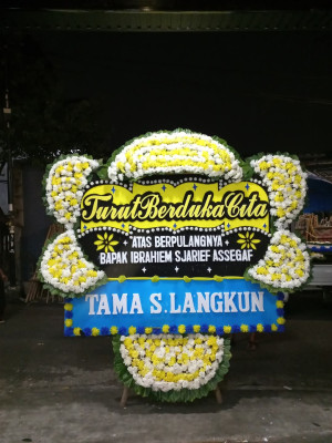 Papan Bunga Duka di Saigon