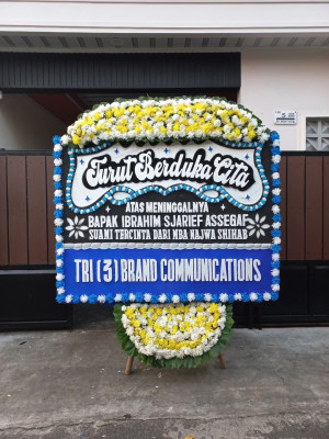 Papan Bunga Duka di Saigon